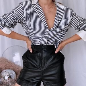 "Libras Love Me" Striped B&W Button Up